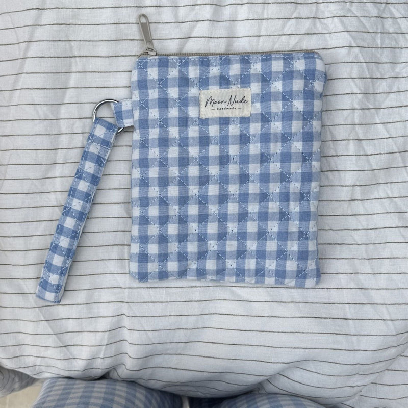 Azure eReader Pouch