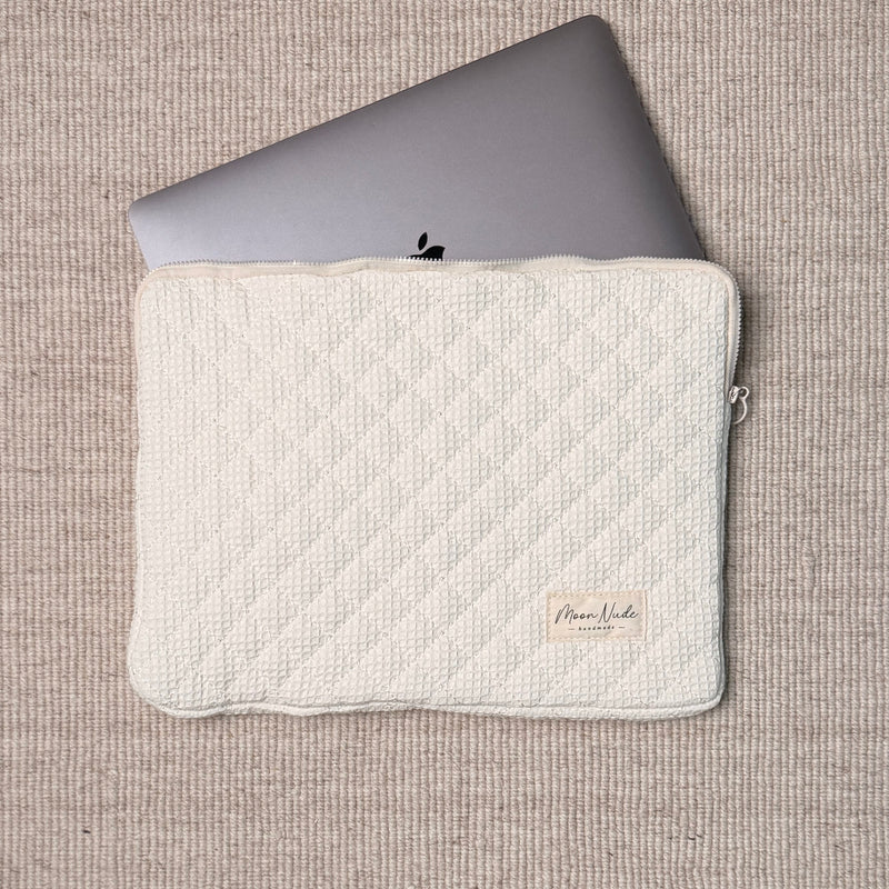 Cream Laptop Sleeve