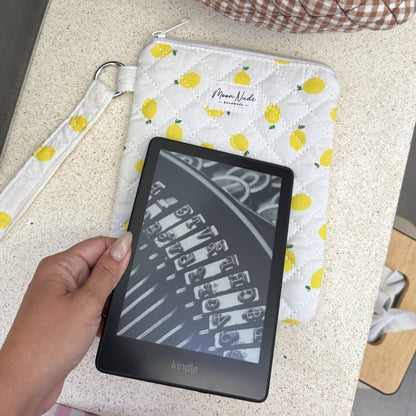 Lemonade eReader Pouch