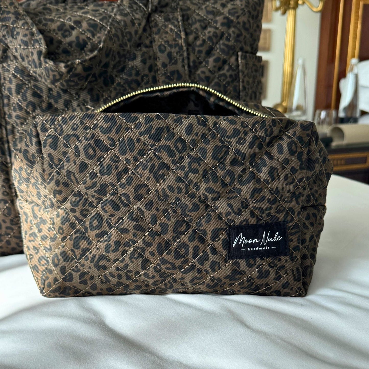 Savanna Large Makeup Bag