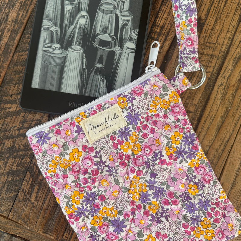 Summer eReader Pouch
